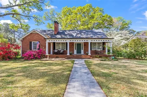 837 Maple Dr, Griffin, GA 30224