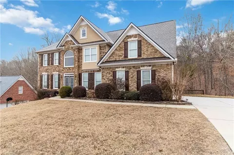 2155 Washington Dr, Douglasville, GA 30135