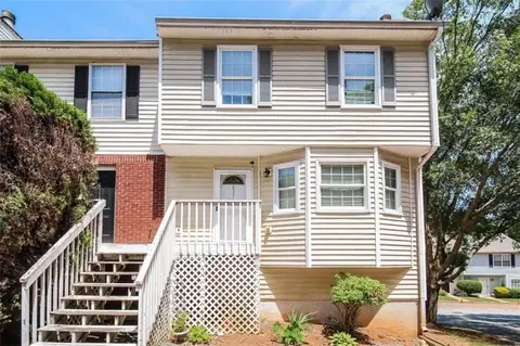 6331 Wedgeview Dr, Tucker, GA 30084