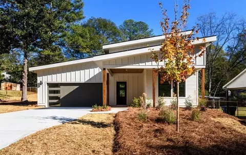 2526 Abner Pl NW, Atlanta, GA 30318