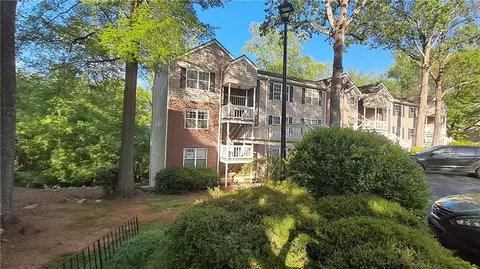 340 Teal Ct, Roswell, GA 30076