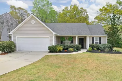 8795 Baycreek Ln, Gainesville, GA 30506