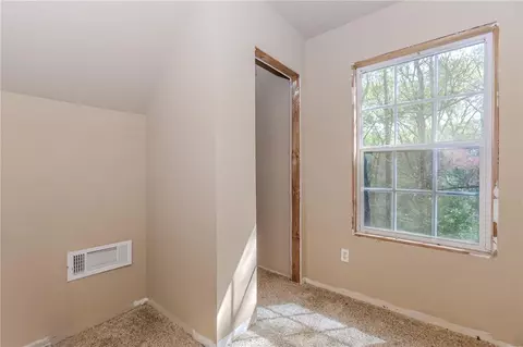 Bedroom - 3643 Flat Run Dr, Bethlehem, GA 30620 photo 6 of 6