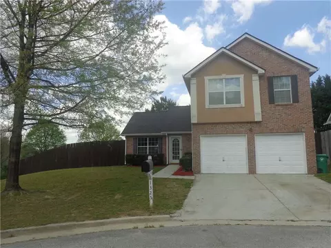 1325 Sandlewood Ct, Lithonia, GA 30058