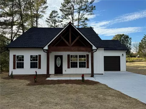 197 Lavista Dr SW, Calhoun, GA 30701