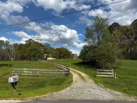 1645 Frank Bruce Rd, Dawsonville, GA 30534
