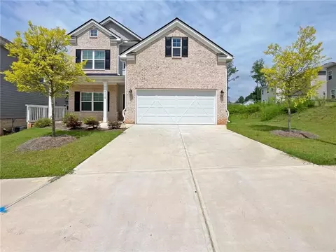 5119 Aylesbury Ct, Hoschton, GA 30548