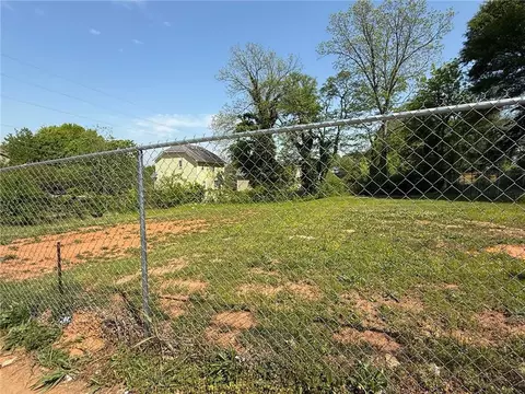 753 Carter St NW, Atlanta, GA 30314