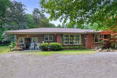 413 New Town Rd NE, Calhoun, GA 30701