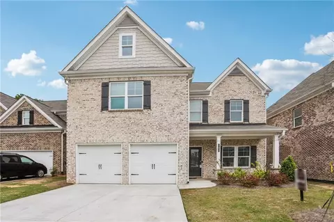 795 Clark Lake Estates Dr, Grayson, GA 30017