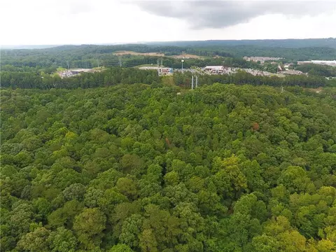 - Bluffs Parkway, Canton, GA 30114