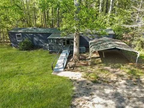 3541 Hutcheson Ferry Rd, Whitesburg, GA 30185
