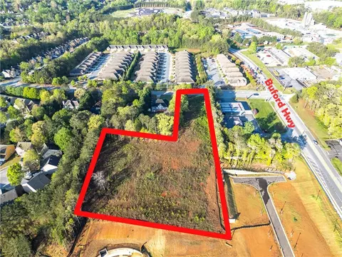 4275 Westbrook Rd, Suwanee, GA 30024 photo 1