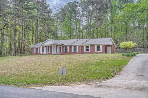 6435 E Glen Rd, Lithonia, GA 30038