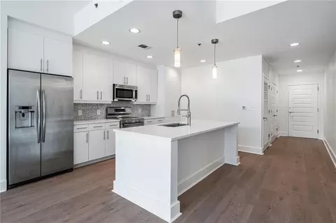 1080 Peachtree St NE #1504, Atlanta, GA 30309