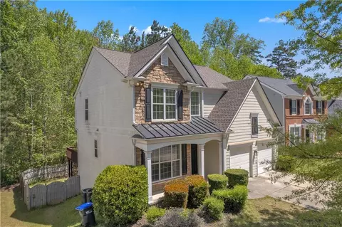 818 Prada Ct, Lawrenceville, GA 30043