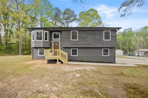 7244 Valley Dr, Winston, GA 30187