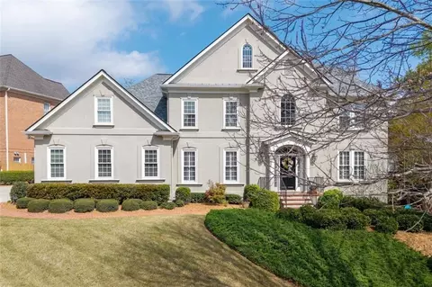 5334 Lake View Clb, Atlanta, GA 30338