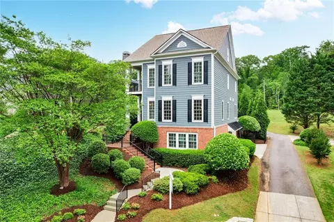 1456 Hedgewood Ln NW, Kennesaw, GA 30152