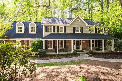2685 Hearthstone Cir, Marietta, GA 30062