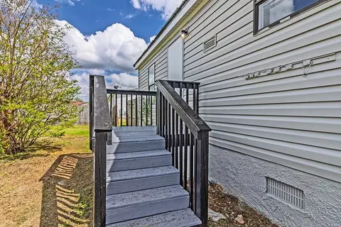 Exterior - 302 Arrlington Bnd, Byron, GA 31008 photo 2 of 7