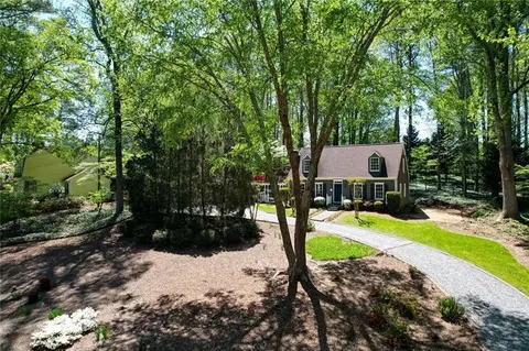 1745 Shady Hill Rd NE, Marietta, GA 30068