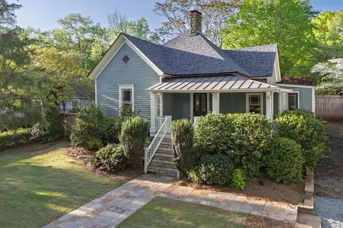 176 Stewart Ave NW, Marietta, GA 30064