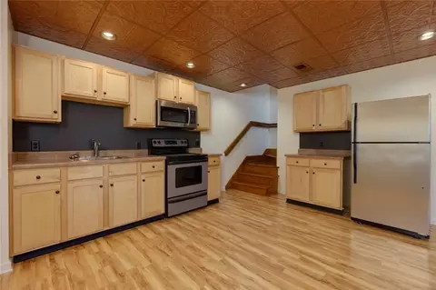 Kitchen - 56 Bee Tree Ridge Dr, Jasper, GA 30143 photo 6 of 6