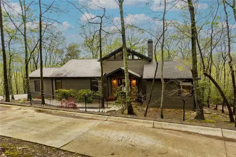 56 Bee Tree Ridge Dr, Jasper, GA 30143