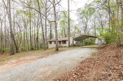 57 George Byrom Rd, Newnan, GA 30263