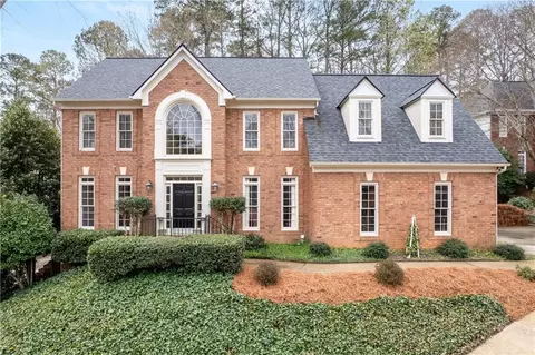 205 Wellesley Ct, Woodstock, GA 30189