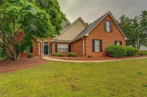 1917 Kevin Dr, Conyers, GA 30013