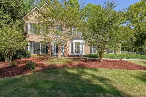 6221 Woodlore Dr NW, Acworth, GA 30101