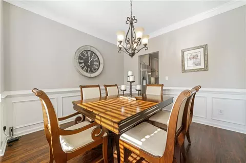 Dining - 155 Glenside Ln, Duluth, GA 30097 photo 4 of 4