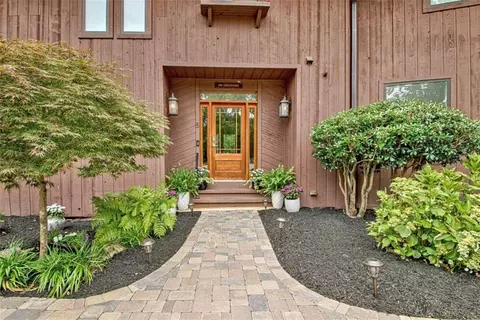 5 Northlake Cir #4 & 5, Peachtree City, GA 30269
