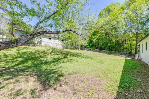Exterior - 104 Pineview Dr, Monroe, GA 30655 photo 8 of 8