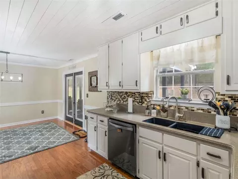 219 Riverbrook Ct, Mcdonough, GA 30252 photo 11
