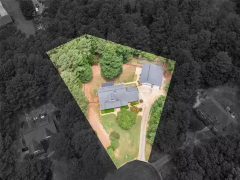 219 Riverbrook Ct, Mcdonough, GA 30252 photo 5