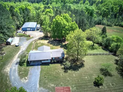 View/Area - 300 Mini Rd SE, Rydal, GA 30171 photo 1 of 5