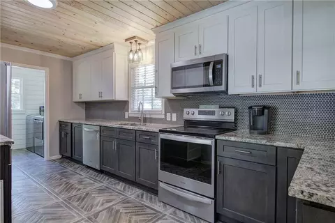 Kitchen - 300 Mini Rd SE, Rydal, GA 30171 photo 1 of 5