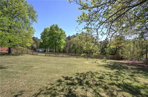 Exterior - 300 Mini Rd SE, Rydal, GA 30171 photo 16 of 18