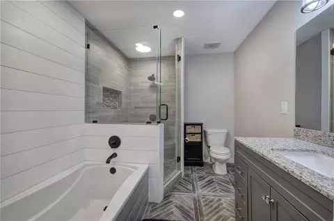 Bath - 300 Mini Rd SE, Rydal, GA 30171 photo 1 of 5