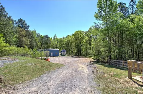 Exterior - 300 Mini Rd SE, Rydal, GA 30171 photo 7 of 18