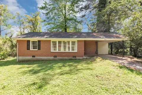 856 Glenway Dr, East Point, GA 30344