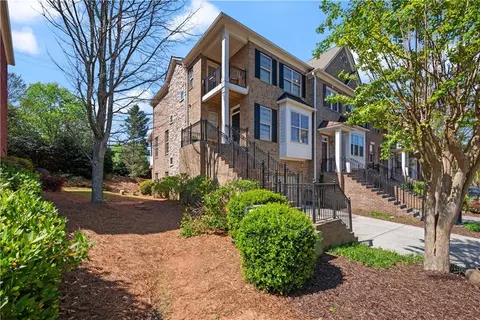 1016 Manchester Way #43, Roswell, GA 30075