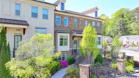 4007 Dunwoody Trce, Atlanta, GA 30338