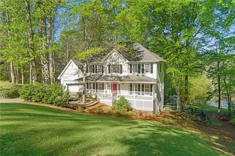 2210 Hamstead Ct, Suwanee, GA 30024