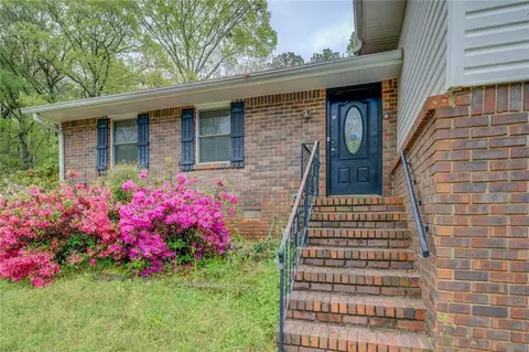 2198 Kings Forest Dr SE, Conyers, GA 30013
