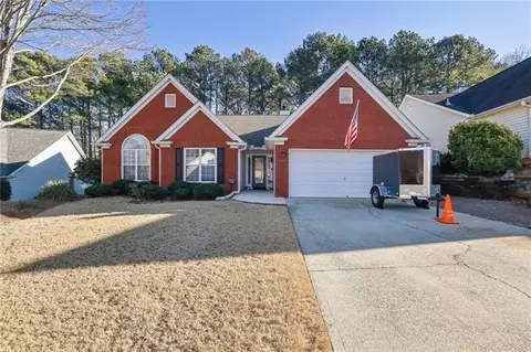 436 Suwanee East Dr, Lawrenceville, GA 30043