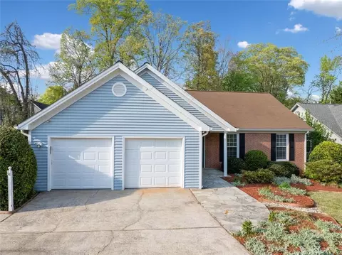 5265 Bentley Hall Dr, Alpharetta, GA 30005